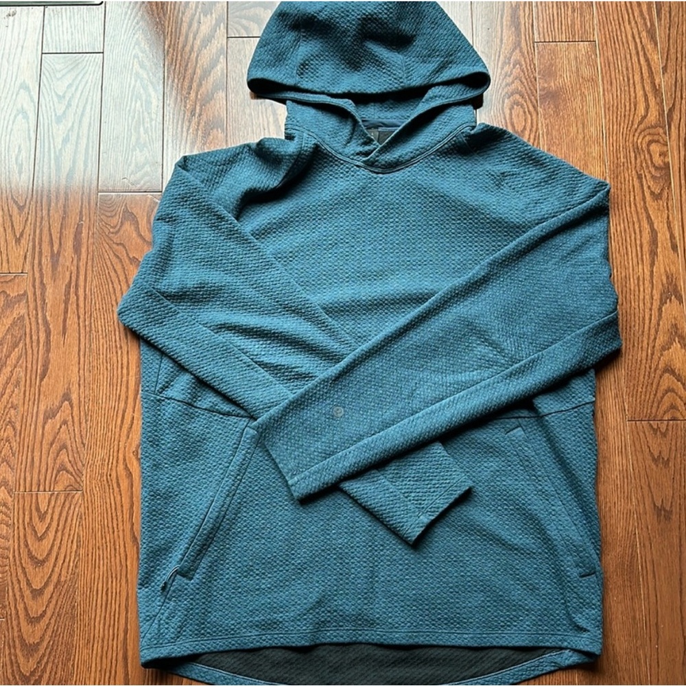 lululemon At Ease Hoodie Size L